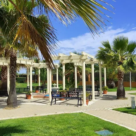 Apartment Pelicanos *